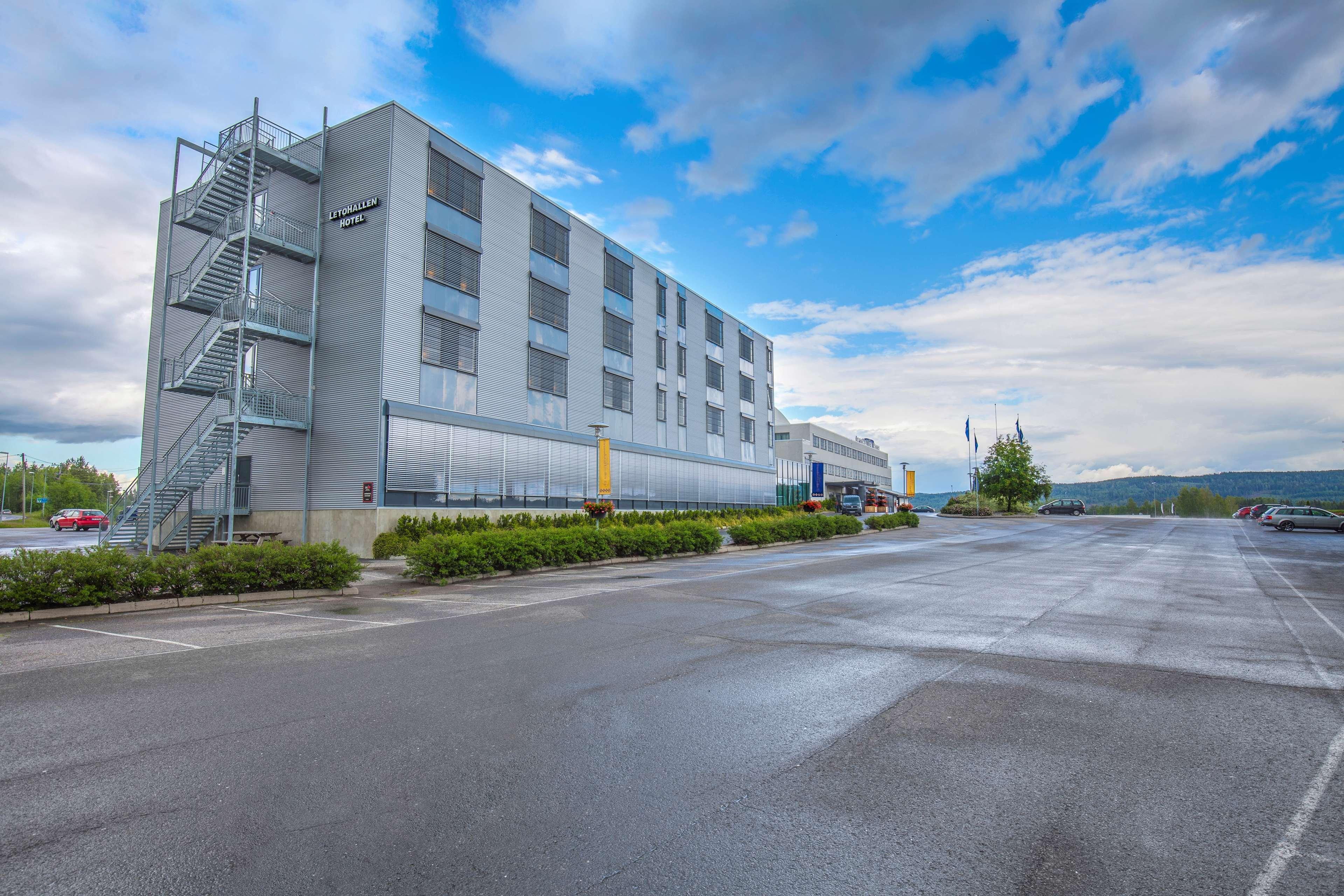 Western Leto Arena Hotel